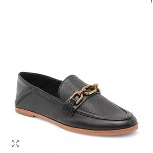 Dolce Vita Reign loafers in Black Leather with Gold Chain Accent